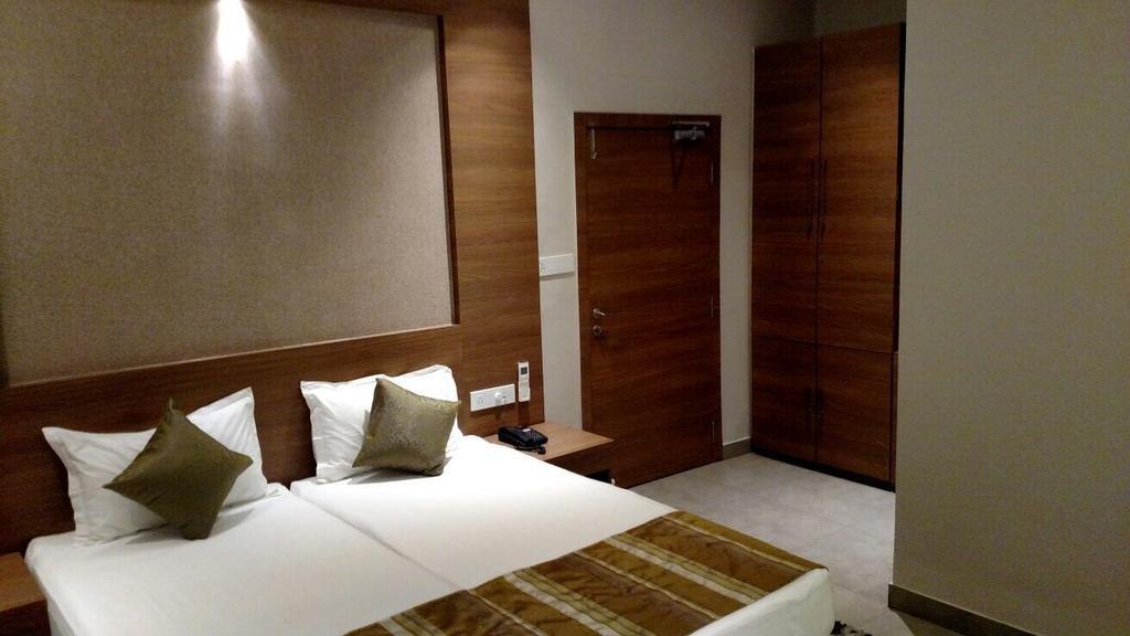 Hotel Swagath Kolkata